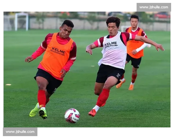 聚焦长春亚泰比赛直播全程解析战术亮点与球员表现最新动态深度解读